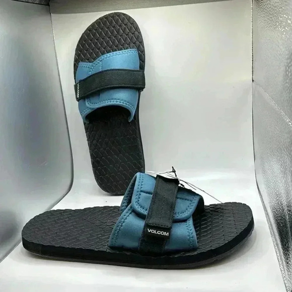 VOLCOM  SANDALS BLACK AND TEAL NWOT or box MSRP 50.00 - Picture 7 of 12